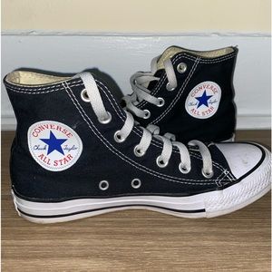 Black Chuck Taylor High Top Converse Woman 6.5 Men 4.5